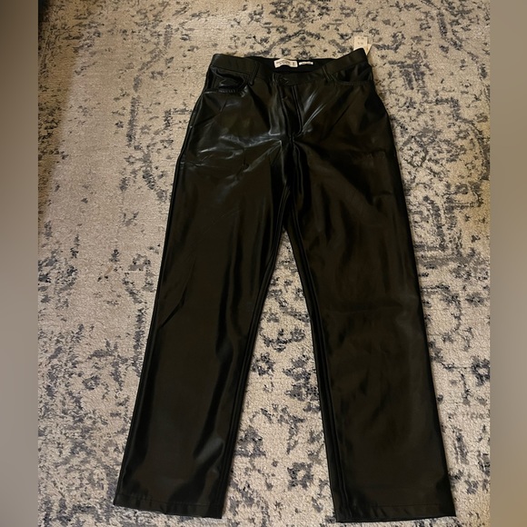 Abercrombie Leather 90s Straight Pant - Picture 2 of 3